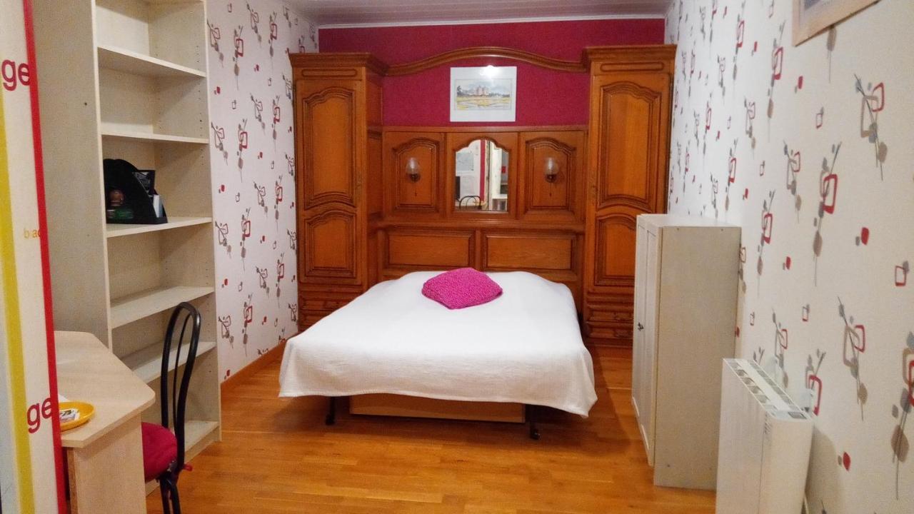 Gite Les Bignones Freneuse  Екстер'єр фото